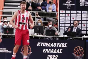 «Στόχος μας οι δύο εγχώριοι τίτλοι»