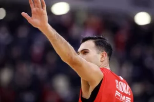 H παρακάμερα από τη νίκη του Ολυμπιακού