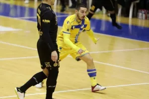 Το ΑΠΟΕΛ πήρε το ντέρμπι 