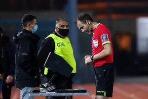 Αύριο... Βασίλης Δημητρίου