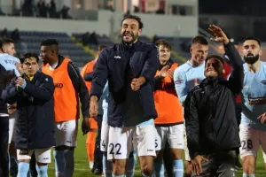 Έστησαν πάρτι με τον κόσμο τους! (φώτος/βίντεο)