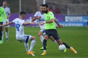 Πάφος - Ανόρθωση: Κόλλησε η "Κυρία", ηρωικός βαθμός για τους Παφίτες! 