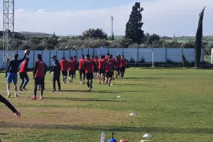 Προπόνηση και... μήνυμα: "Μόνο άνοδος" (φώτος)