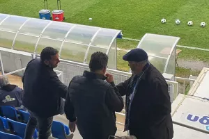 Προεδρικό τετ-α-τετ