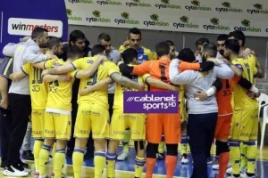Μια νίκη μακριά από το πρωτάθλημα ο ΑΠΟΕΛ! (φώτος)