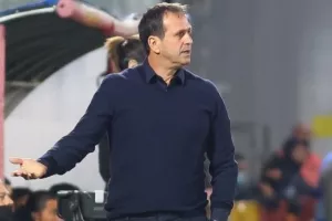 ΕΞΕΛΙΞΗ με Ρόνι Λέβι