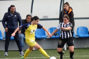 Lakatamia FC - Pafos Geroskipou απευθείας από τη Cytavision (6/3)