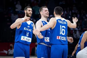 Άνοδος μιας θέσης για την Ελλάδα στην κατάταξη της FIBA
