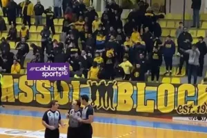 ΒΙΝΤΕΟ/"Θόρυβο" στο κλειστό οι ΑΕΛίστες