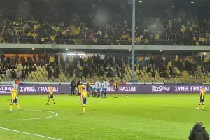 Κόκκινη ο Ρομπέρζ, με 10 ο Απόλλωνας