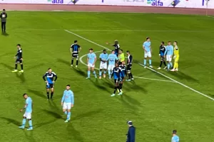 Πάφος-Απόλλων: Άσφαιρη... μάχη στο "Στέλιος Κυριακίδης" (φώτος)