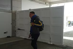 (Φώτος/Βίντεο) Στην ΑΡΕΝΑ το ΑΠΟΕΛ 