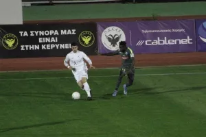 ΠΑΕΕΚ-Εθνικός: Ξεκόλλησε από τον πυθμένα... με 4αρα και ελπίζει! (φώτος)