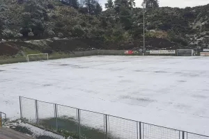 (ΦΩΤΟΣ/ΚΥΠΡΟΣ) Αναβολή λόγω χιονιά! 