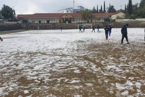 (ΦΩΤΟΣ/ΚΥΠΡΟΣ) Αναβολή λόγω χιονιά! 