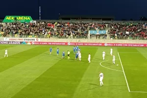 ΓΚΟΛΑΡΑ ο Τζιωνής! (βίντεο)