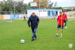 Συνέχισε για... Αναγέννηση (φώτος)