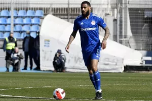 Εμβιλά: «Ο διαιτητής έπρεπε να πάει να δει τη φάση και να μην γελάει»