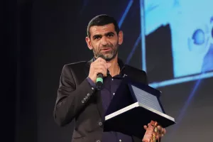 Ανάρτηση Πογιατζή/Θα συνεχίσω και θα παραμείνω ο "δικός" σας Πόγια!