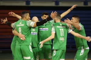 Άνετη πρόκριση για την Ομόνοια