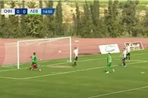 Τρίποντο-γκολ ο Μυτίδης (βίντεο)