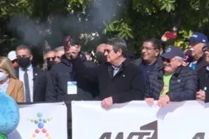 Πιστολιά... από Νίκαρο στη Λεμεσό! (ΒΙΝΤΕΟ)