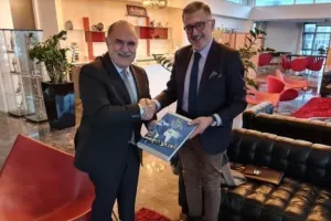 Ο Μιχαηλίδης συναντήθηκε με τον Πρόεδρο της AIPS Europe