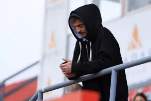 Σαλαμίνα-Οθέλλος: Ο Φλοριάν κάνει πλάκα και η Σαλαμίνα πιάνει... κορυφή! (φώτος)