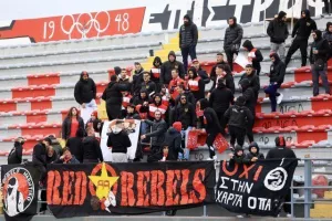 Σαλαμίνα-Οθέλλος: Ο Φλοριάν κάνει πλάκα και η Σαλαμίνα πιάνει... κορυφή! (φώτος)