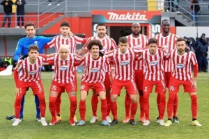 Σαλαμίνα-Οθέλλος: Ο Φλοριάν κάνει πλάκα και η Σαλαμίνα πιάνει... κορυφή! (φώτος)