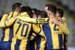 ΑΕΛ: Όλα βάση σχεδίου! (H... εμφάνιση παικτών και κόσμου)