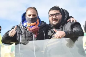 (ΦΩΤΟΣ) Εξοπλισμένοι στην ΑΡΕΝΑ