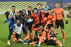 ΑΕΚ-ΑΠΟΕΛ: "Πορτοκαλί" απόδραση και φούλ για τίτλο με buzzer-beater Καρώ!  (φώτος)