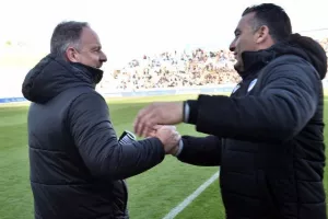 ΑΠΟΕΛ - Απόλλων: Χωρίς νικητή, "κερδισμένοι" οι γαλάζιοι (φώτος)