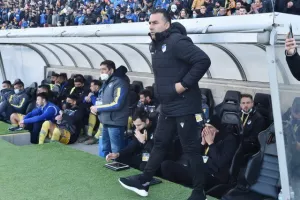 ΑΠΟΕΛ - Απόλλων: Χωρίς νικητή, "κερδισμένοι" οι γαλάζιοι (φώτος)