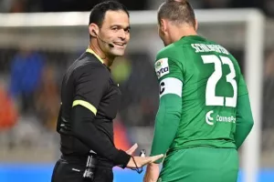 ΑΠΟΕΛ - Άρης: Ο Στεπίνσκι έστησε... μπλόκο στο ΓΣΠ! (φώτος)