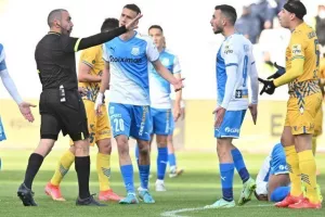 ΑΠΟΕΛ - Απόλλων: Χωρίς νικητή, "κερδισμένοι" οι γαλάζιοι (φώτος)