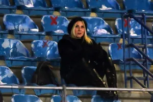 Φωτορεπορτάζ από τους οπαδούς Απόλλων και Ανόρθωσης