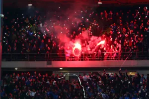 (Απόλλων-Ανόρθωση) Σύλληψη για άναμμα πυρσού