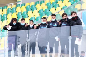 (ΦΩΤΟΣ) Ο κόσμος στην "ΑΡΕΝΑ"