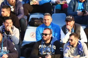 (Φωτορεπορτάζ) Ο κόσμος στο "Στέλιος Κυριακίδης"