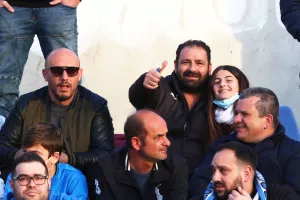 (Φωτορεπορτάζ) Ο κόσμος στο "Στέλιος Κυριακίδης"