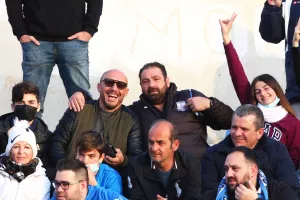 (Φωτορεπορτάζ) Ο κόσμος στο "Στέλιος Κυριακίδης"