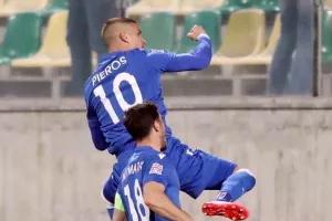 Εξώφυλλο στο UEFA.com ο Πιέρος! (φώτο)