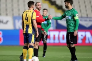 Ολυμπιακός-ΑΕΛ: Από νίκη σε νίκη και τώρα… ο 1ος "τελικός"! (φώτος)
