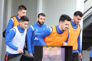 H εντεκάδα του ΑΠΟΕΛ με "Οκρι", Καρώ και Σατσιά