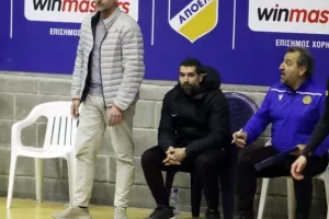 Μια νίκη μακριά από το πρωτάθλημα ο ΑΠΟΕΛ! (φώτος)