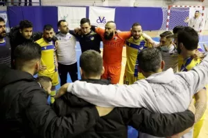 Στο… καυτό «Λευκόθεο», Πρωταθλητής ο ΑΠΟΕΛ! (φώτος)