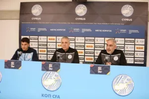 Κωστένογλου: "Υπάρχει πρωτοφανής ομοψυχία, το πιο καθοριστικό παιχνίδι της Εθνικής" (βίντεο)