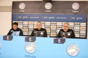 Κωστένογλου: "Υπάρχει πρωτοφανής ομοψυχία, το πιο καθοριστικό παιχνίδι της Εθνικής" (βίντεο)